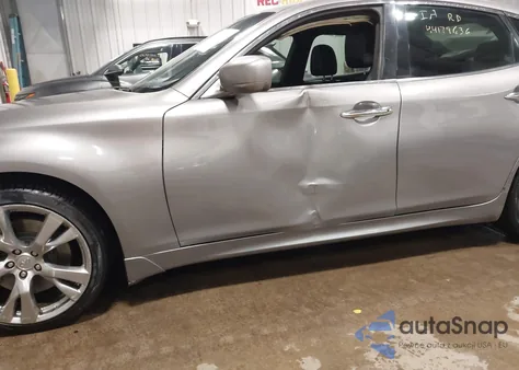 2013 Infiniti M37 z USA, uszkodzony, nr VIN JN1BY1AP8DM510830